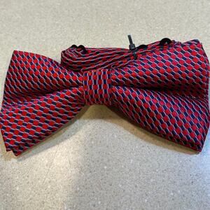 Ready Made Bow Tie in Red and Blue
